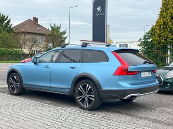 Volvo V90 CC T5 2.0L Cross Country Pro AWD Geartronic 184 KW - 3
