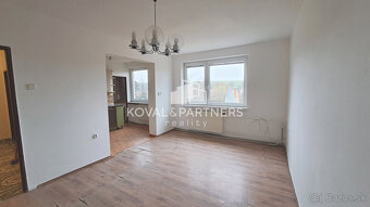 4-izbový byt s garážou a balkónom, 3D obhliadka, Choča - 3