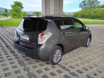 Toyota Verso 1.8 I Valvematic Active - 3