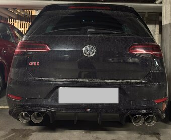 Matná dvojitá Nerezová koncovka výfku s logom akrapovič - 3