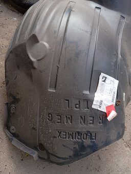 Náhradné diely na Renault Megane - 3