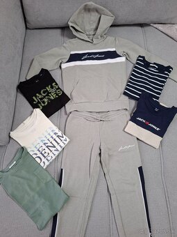 Balík oblečenia značka Jack&Jones + Tom tailor veľkosť 128 - 3
