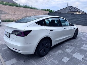Tesla Model 3 Long Range Facelift 21 - 3