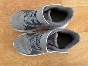 Tenisky sive Adidas 27 - 3