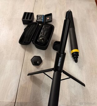 Kamera Insta360 X4 - 3