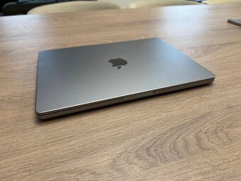 MacBook Pro 14” M1 Max (2021) – 1TB SSD, 32GB RAM - 3