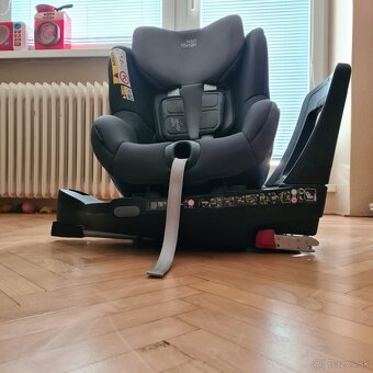 Autosedačka Britax Römer Dualfix M i- Size - 3