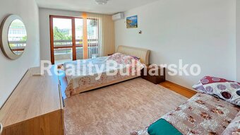 Prostorný apartmán 3+kk s terasou u moře–Elenite/Sveti Vlas - 3
