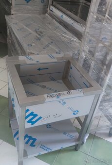 Umývacie gastro stoly, drezy a dvojdrezy s policou - 3