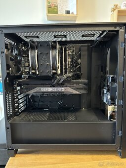 Ryzen 5 5600X, RTX 3070, 32GB RAM, NVMe 1TB, SSD 2TB - 3