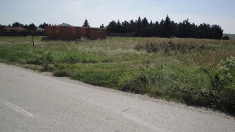 Predaj pozemok Malý Lapáš - 3