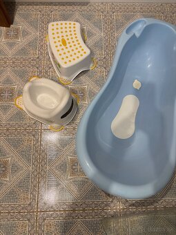 Vanicka + toaletna sada do kupelne - 3