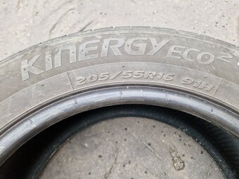 Predám letné pneumatiky 205 55 R16 - 3