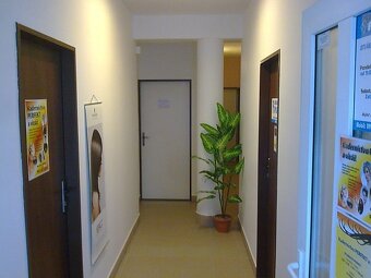 Prenájom dvoch priestorov blízko centra. - 3