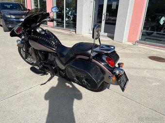 Kawasaki VN900 - 3
