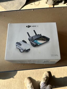 Dron dji mini se - 3