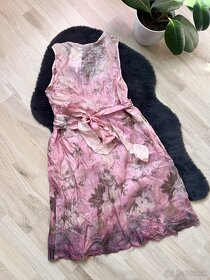 Nové ružové krátke šaty na ramienka kvetované Motivi - 3