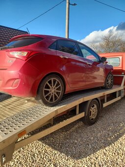 Rozpredám Hyundai i30 1.6 99kw G4FD automat 2013 - 3