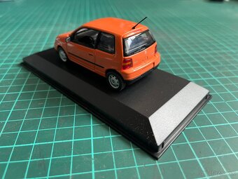 Model Seat Arosa Minichamps 1:43 - 3
