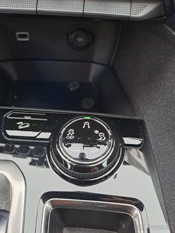 Peugeot 3008 - 3