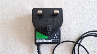 Originálna PSP nabíjačka - 3