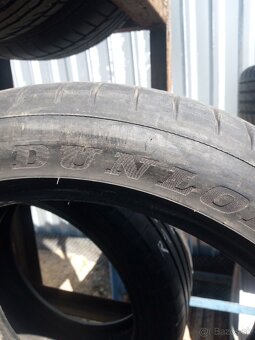 225/45R17 - 3