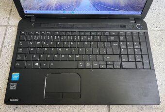 Toshiba ntb / Celeron 1005M / 4GB RAM / 128GB SSD / 15.6" - 3
