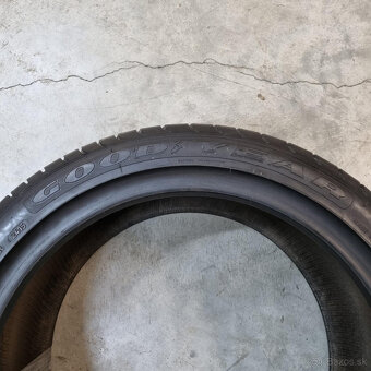 Letné pneumatiky 255/40 R18 GOODYEAR RSC DOT3017/15 - 3