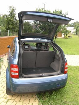Audi A2 1.4 55 kW benzín - modrá metalíza - Nová cena  - 3