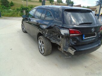 Opel Astra K Sports Tourer 1.6 CDTI, 100 kW – búrané vozidlo - 3