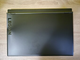 Lenovo Legion Y540 17" - 3