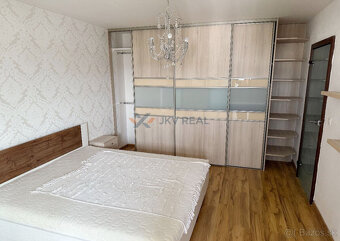 Predaj: Krásny, Moderný 3-izbový Byt s Balkónom - 3