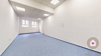 Kancelárie v LUXOR od rozlohy 20 m2 po 105 m2, BA I. ,Štúrov - 3