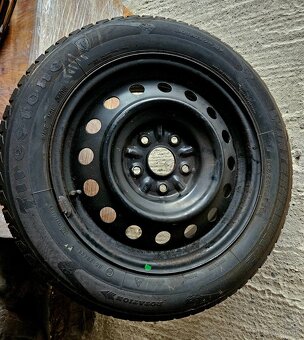 Predam set zimnych kolies - 3