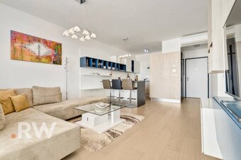 Panorama City I Exkluzívny 2 izbový byt s výnimočnou atmosfé - 3