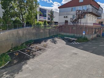 NA PRENÁJOM PARKOVACIE MIESTA – CENTRUM POPRAD (za OC Fórum) - 3