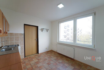 Na predaj priestranný 1-izbový byt – Eötvösova ul, Komárno - 3