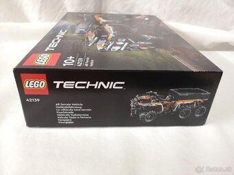 LEGO Technic 42139: The Off-Road Vehicle - 3