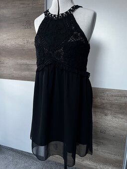 Čierne šaty - 3