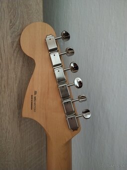 Fender Mustang - 3