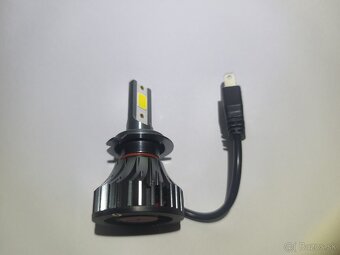 Predám LED žiarovky H7 - 3