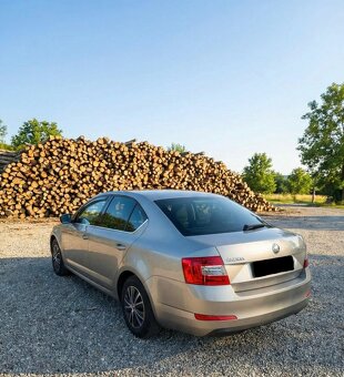 Škoda Octavia 1.6 TDI Business - 3