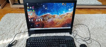 Lenovo PC v monitore - 3