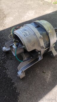 Predám náhradné diely na práčky Elektrolux EWT1266EDW - 3