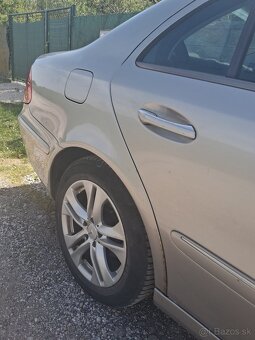 Mercedes-Benz E320 CDI 4matic, r. 2006, automat - 3