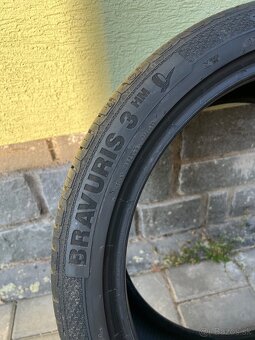Barum BRAVURIS 3, 235/40 R18 - 3