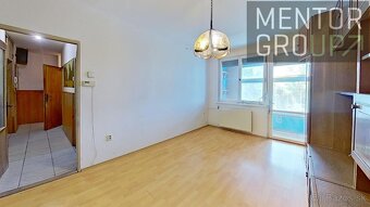 360° VR Ponúkame na predaj 3-izbový byt s loggiou a dvoma p - 3
