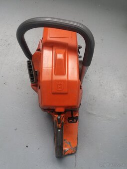 Benzínová motorová píla Husqvarna 266 na náhradné diely - 3