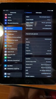 Apple iPad 9.7" 6th Gen. (2018) 128GB WiFi + Cellular - 3