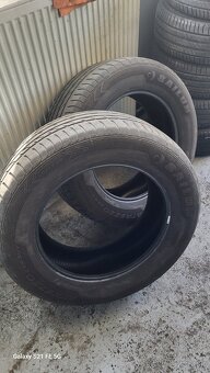 275/60R20 letné - 3